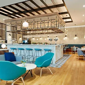 Courtyard By Marriott Luton Airport 4*, Luton (Bedfordshire) Egyesült Királyság